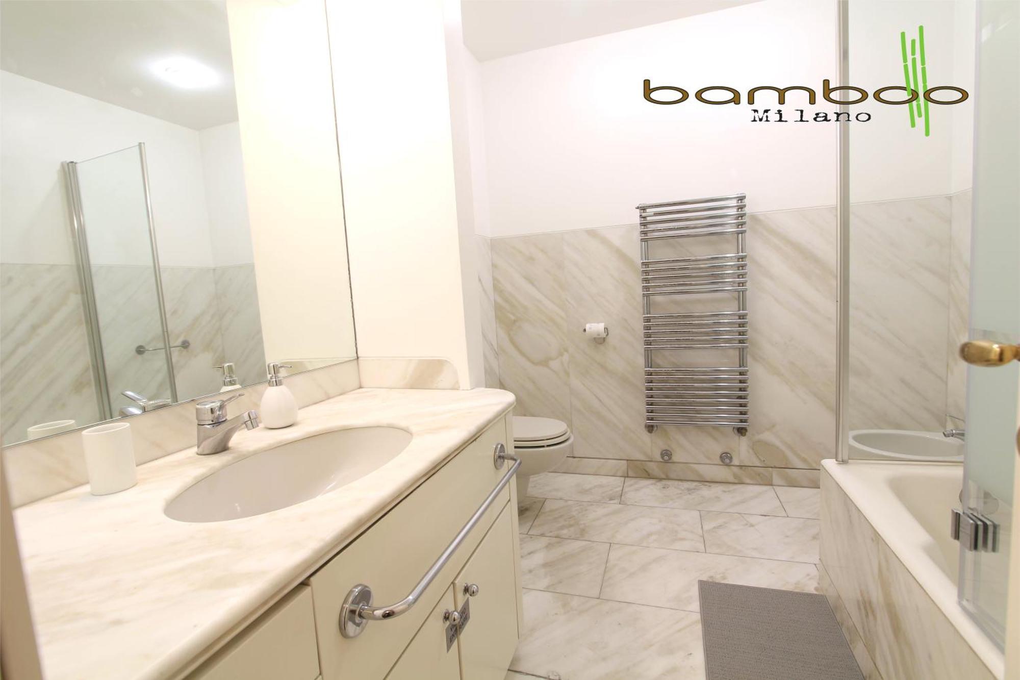 Bamboo Milano Unione Top Class Bagian luar foto